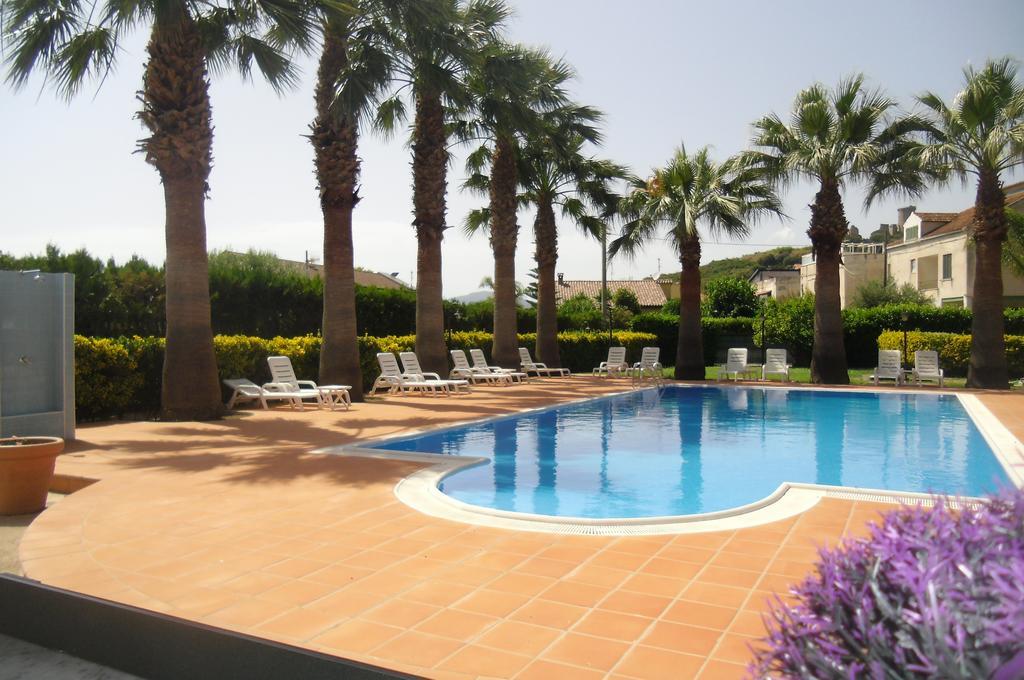 Villa Laura Residence Hotel Apartments & Studios Ашеа Екстер'єр фото